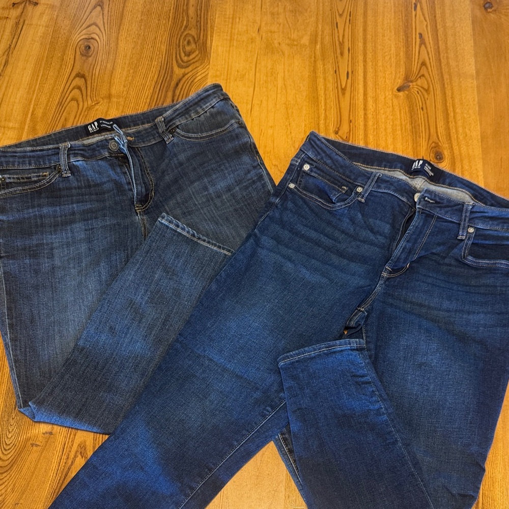 GAP Women’s Skinny Jeans Duo in Dark and Medium Blue